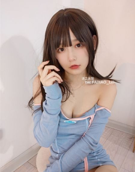 超级乱淫片国语对白免费视频_蓝光版中文字幕包