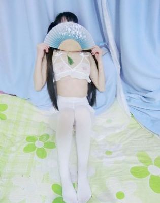 李采潭热情的邻居_BD英语在线视频观看